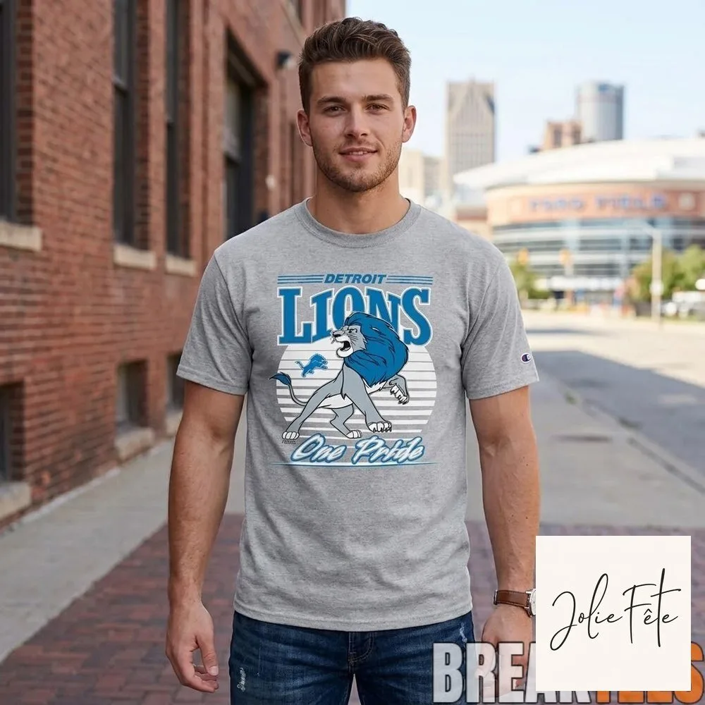 Detroit Lions One Pride Simba Disney Cartoon Graphic T-Shirt 9 Detroit Lions One Pride Simba Disney Cartoon Graphic T-Shirt